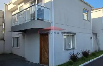 Imperdível sobrado à venda em curitiba-pr, hauer: 3 quartos sendi 1 suíte, 1 sala, 3 banheiros, 2 vagas de garagem, 106,20 m².