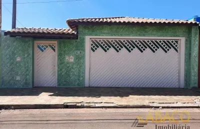 Casa com 3 quartos à venda na Vila Brasília, São Carlos 