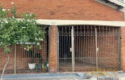 Casa com 3 quartos à venda na Vila Marcelino, São Carlos 