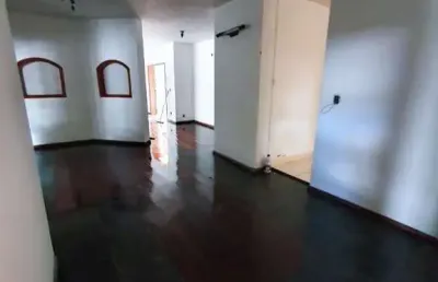 Casa com 4 quartos à venda no Centro, São Carlos 