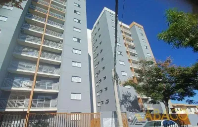 Apartamento com 2 quartos para alugar no Azulville I, São Carlos 