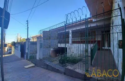 Casa comercial para alugar no Centro, São Carlos 