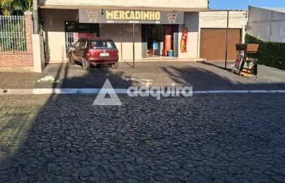 Sobrado à venda em uvaranas,  contendo comercial no térreo e residencial na parte superior, ponta g