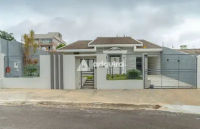Casa com 3 quartos à venda na Rua Emílio Andreatta, Jardim Carvalho, Ponta Grossa