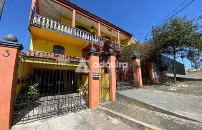 Casa com 3 quartos à venda na Rua Barão de Penedo, Boa Vista, Ponta Grossa