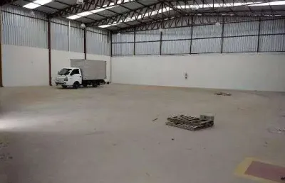 Barracão / Galpão / Depósito para alugar no Olaria, Timóteo 