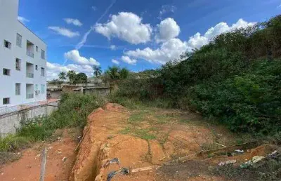 Terreno à venda no Giovanini, Coronel Fabriciano 