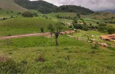 Terreno à venda na Cava Grande, Marliéria 
