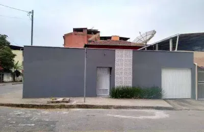 Casa com 3 quartos à venda no Iguaçu, Ipatinga 