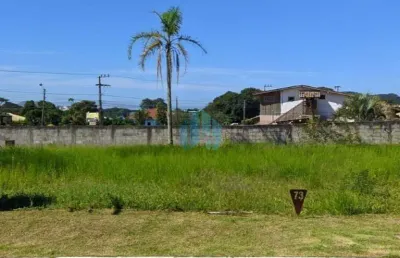Lote no condomínio docas do rosa, localizado na praia do rosa, em imbituba.