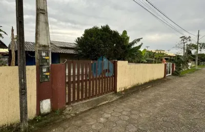 Duas casas de alvenaria, localizadas no bairro campo duna, em garopaba!