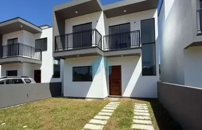 Belas casas novas localizadas no bairro areias de macacu, próximas às dunas do siriú, em garopaba!