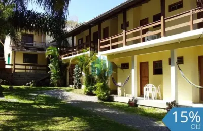 Belo imóvel residencial e comercial/pousada, a 600 m da praia da ferrugem e 100 m da lagoa, em garopaba!