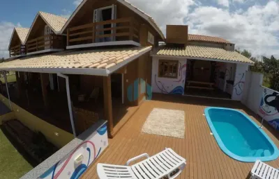 Bela pousada localizada na praia do rosa, em imbituba, a 900 m do centrinho do rosa e 2 km da praia!