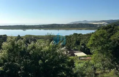 Casa com belíssima vista p/ lagoa, dunas e mar, costa de macacu | garopaba - sc