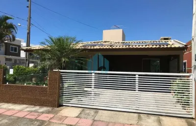 Bela casa a aprox. 3 km da praia central, ambrósio | garopaba - sc