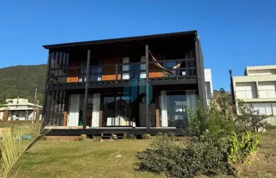 Bela casa a 100 m do mar, com vista, loteamento mares de garopaba residence, praia da gamboa | garopaba - sc