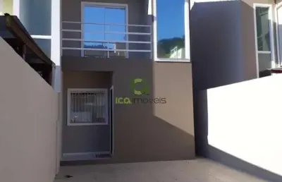 Sobrado para venda no bairro ipiranga! com 2 quartos, 01 banheiro, 01 lavabo.