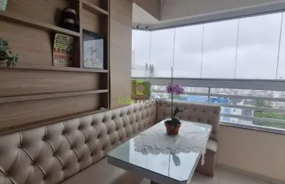 Apartamento a venda com 2 quartos com suíte em barreiros
