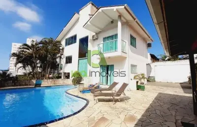 Casa à venda 5 quartos em barreiros casa com piscina e edícula em barreiros