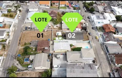 Oportunidade única! 2 terrenos juntos, murados, com casa e acesso por 2 ruas,  648m² no real parque, são josé/sc