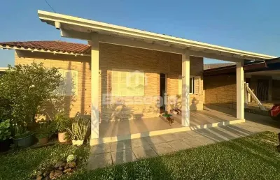 Casa com 4 quartos à venda na Rua Goias, 899, Nova Tramandaí, Tramandaí