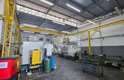 Galpão para alugar, 690 m² por r$ 13.300/mês - conceição - diadema/sp