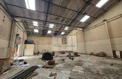 Galpão para alugar, 1750 m² por r$ 42.000,01/mês - campanário - diadema/sp