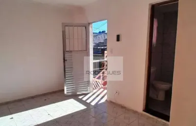 Casa com 1 dormitório para alugar, 60 m² por r$ 1.700,00/ano - taboão - diadema/sp