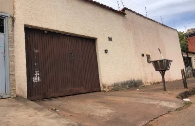 !! mariá imóveis vende excelente casa no setor sul !!