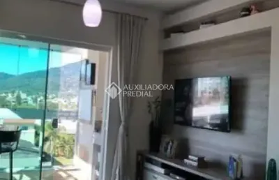 Apartamento com 2 quartos à venda na melanie glausch, 145, balneário perequê, porto belo, 78 m2 por r$ 820.000