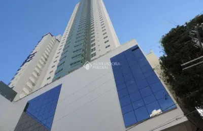 Apartamento com 4 quartos à venda na rua egidio alfredo crispim, 50, pioneiros, balneário camboriú, 133 m2 por r$ 2.500.000