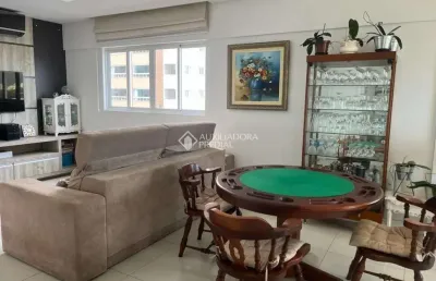 Apartamento com 3 quartos à venda na avenida 3ª avenida, 147, centro, balneário camboriú, 101 m2 por r$ 1.590.000