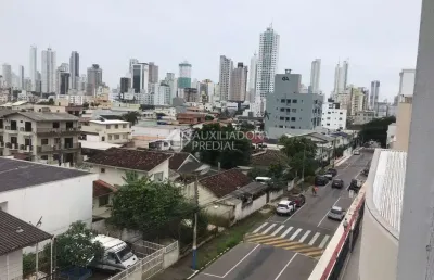 Apartamento com 3 quartos à venda na rua itália, 489, nações, balneário camboriú, 72 m2 por r$ 840.000