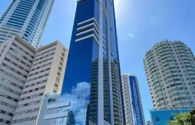 Apartamento com 4 quartos à venda na rua julieta lins, 10, pioneiros, balneário camboriú, 286 m2 por r$ 19.200.000