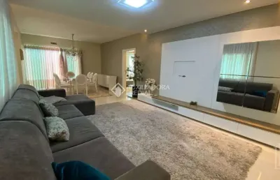 Casa com 3 quartos à venda na rua san marino, 686, santa regina, camboriú, 387 m2 por r$ 3.800.000