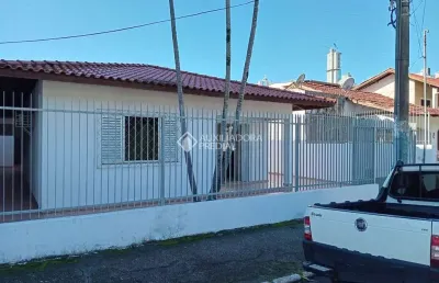 Casa com 4 quartos à venda na rua méxico, 262, nações, balneário camboriú, 116 m2 por r$ 1.500.000