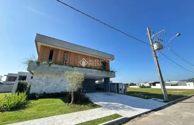 Casa em condomínio fechado com 5 quartos à venda na rua ivo josé rebello, 610, santa regina, camboriú, 347 m2 por r$ 4.800.000