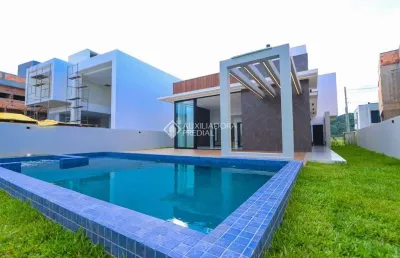 Casa em condomínio fechado com 3 quartos à venda na ivo jose rabelo, 610, santa regina, camboriú, 252 m2 por r$ 3.590.000