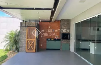 Casa com 3 quartos à venda na rua ildefonso manoel martins, 113, barra, balneário camboriú, 234 m2 por r$ 1.900.000