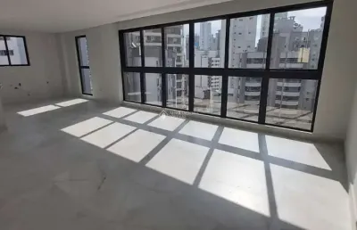 Apartamento com 3 quartos à venda na avenida 3ª avenida, 101, centro, balneário camboriú, 111 m2 por r$ 2.924.129