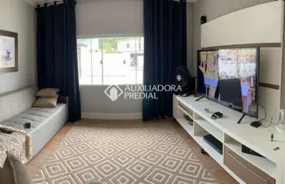 Casa com 3 quartos à venda na rua otto stein, 197, barra, balneário camboriú, 199 m2 por r$ 1.100.000