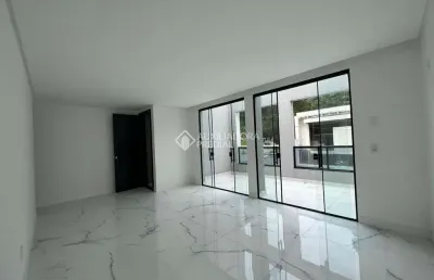 Casa com 3 quartos à venda na rua irene bonanomi da silva, 457, ressacada, itajaí, 95 m2 por r$ 1.200.000