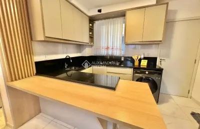 Apartamento com 2 quartos à venda na alci teixeira, 126, cedro, camboriú, 53 m2 por r$ 390.000