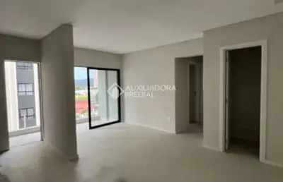 Apartamento com 2 quartos à venda na rua cerejeira, 178, tabuleiro (monte alegre), camboriú, 64 m2 por r$ 690.000