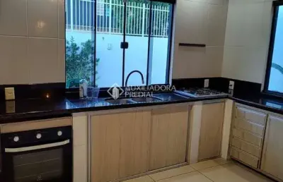 Casa com 3 quartos à venda na rua portugal, 1121, nações, balneário camboriú, 180 m2 por r$ 1.560.000