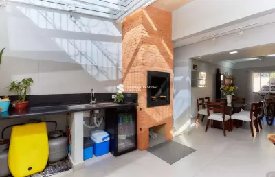 Casa em condomínio fechado com 3 quartos à venda na avenida senador salgado filho, 4390, uberaba, curitiba, 140 m2 por r$ 795.000