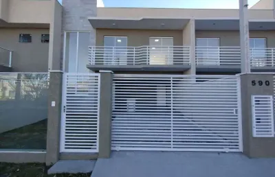 Belissimo sobrado a venda, com 3 quartos, sendo uma suite, churrasqueira e 2 vagas de garagem cobertas, no cidade jardim, em sao jose dos pinhais, pr