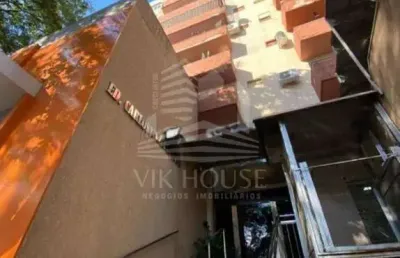 Apartamento a venda no edificio carlos sbaraini - centro