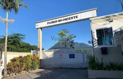 Apartamento com 02 quartos no residencial flores do oriente bairro aririú em palhoça - sc
